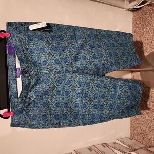 Catherines Plus Size Capris 22W NWT